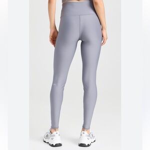 ALO yoga Airlift Leggings size small icey purple